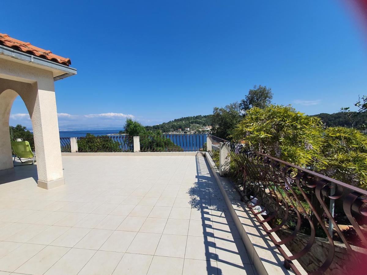 Mendula Apartment Rogac Exterior photo